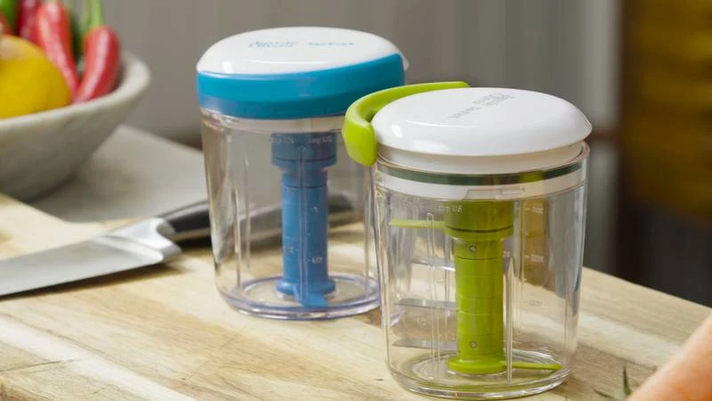 Jamie Oliver By Tefal Chop & Shaker Hachoir Manuel 5 Secondes 450ml Blanc Et Bleu - Image 8